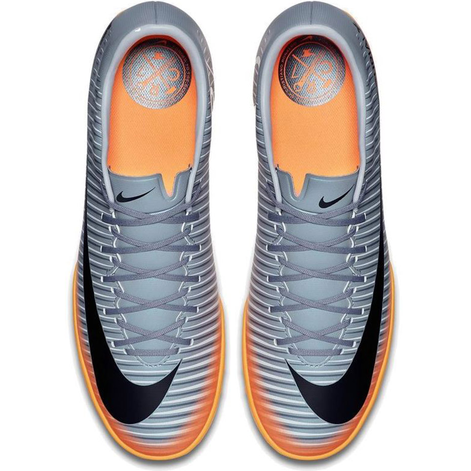 Buty piłkarskie Nike Mercurial X Victory VI CR7 TF 852530 001 - obrazek 2