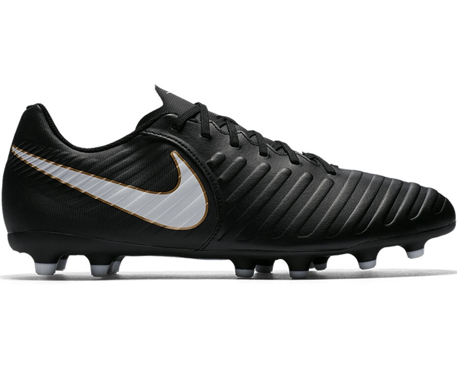 Buty piłkarskie Nike Tiempo Rio IV FG 897759 002