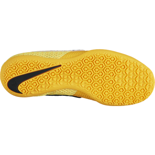 BUTY NIKE ELASTICO PRO III IC JR /685354 800 - obrazek 2