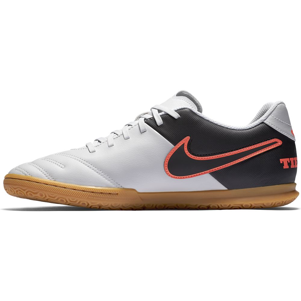 BUTY NIKE TIEMPO RIO III IC /819234 001 - obrazek 2