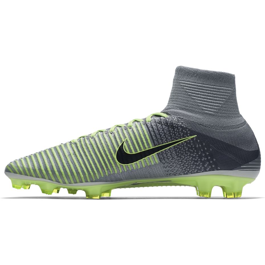 BUTY NIKE MERCURIAL SUPERFLY V FG /831940 003 - obrazek 4