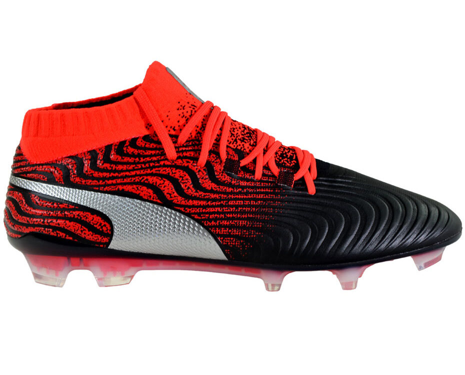 Buty piłkarskie Puma One 18.1 Syn FG 104869 01
