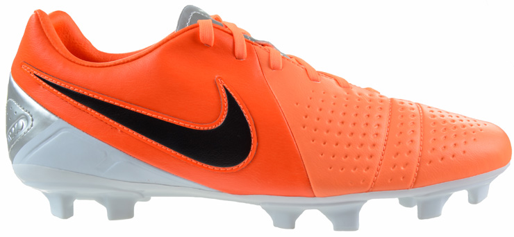BUTY NIKE CTR360 LIBRETTO III FG /525170 800