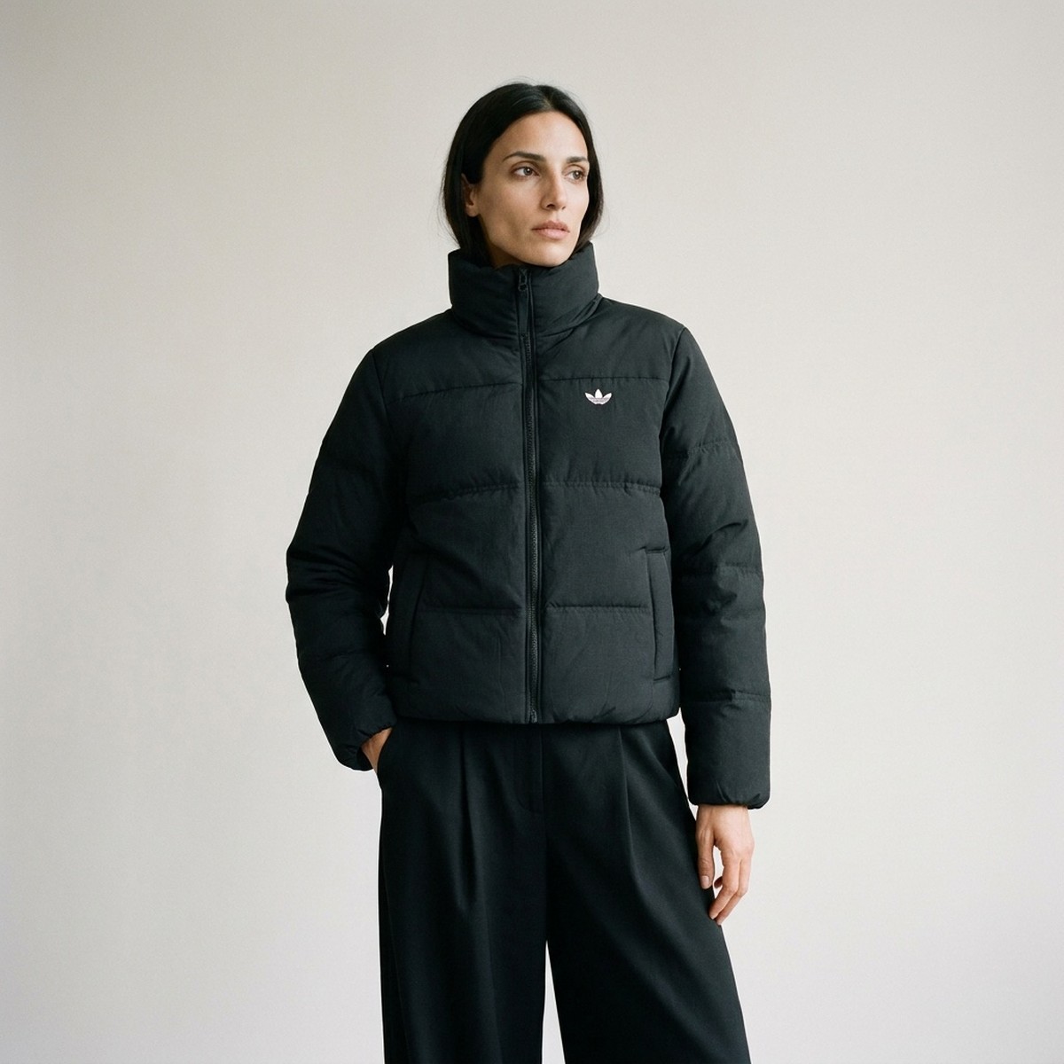 Kurtka damska adidas Adicolor Short Padded Jacket Black czarna KC2659