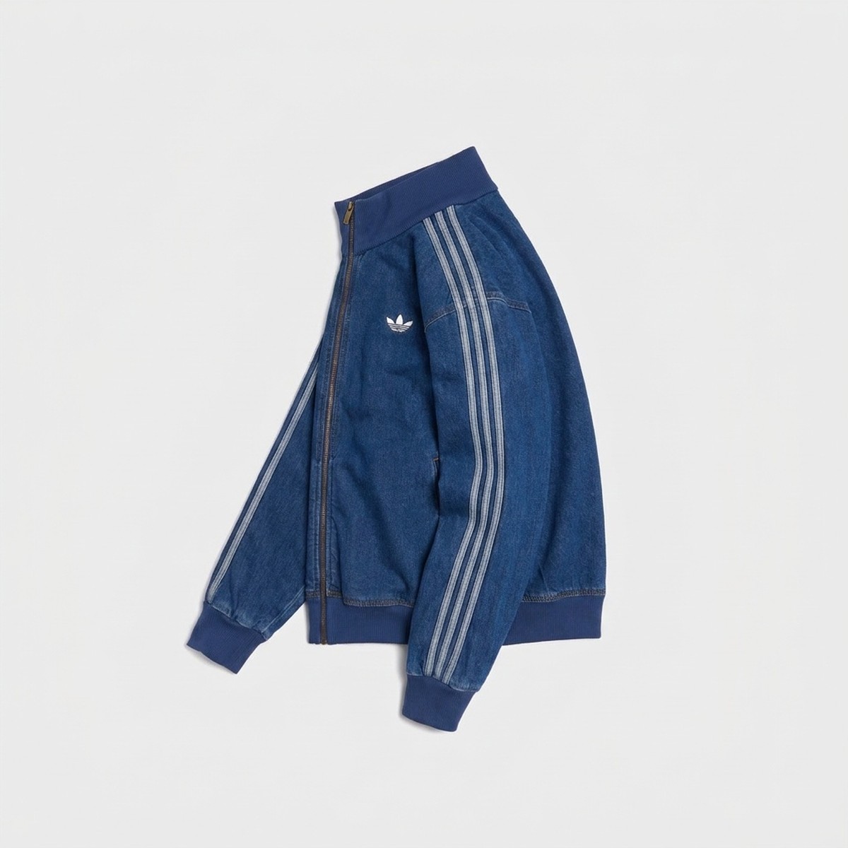 Kurtka męska adidas Firebird Track Top Denim Blue niebiesko-granatowa KD1517