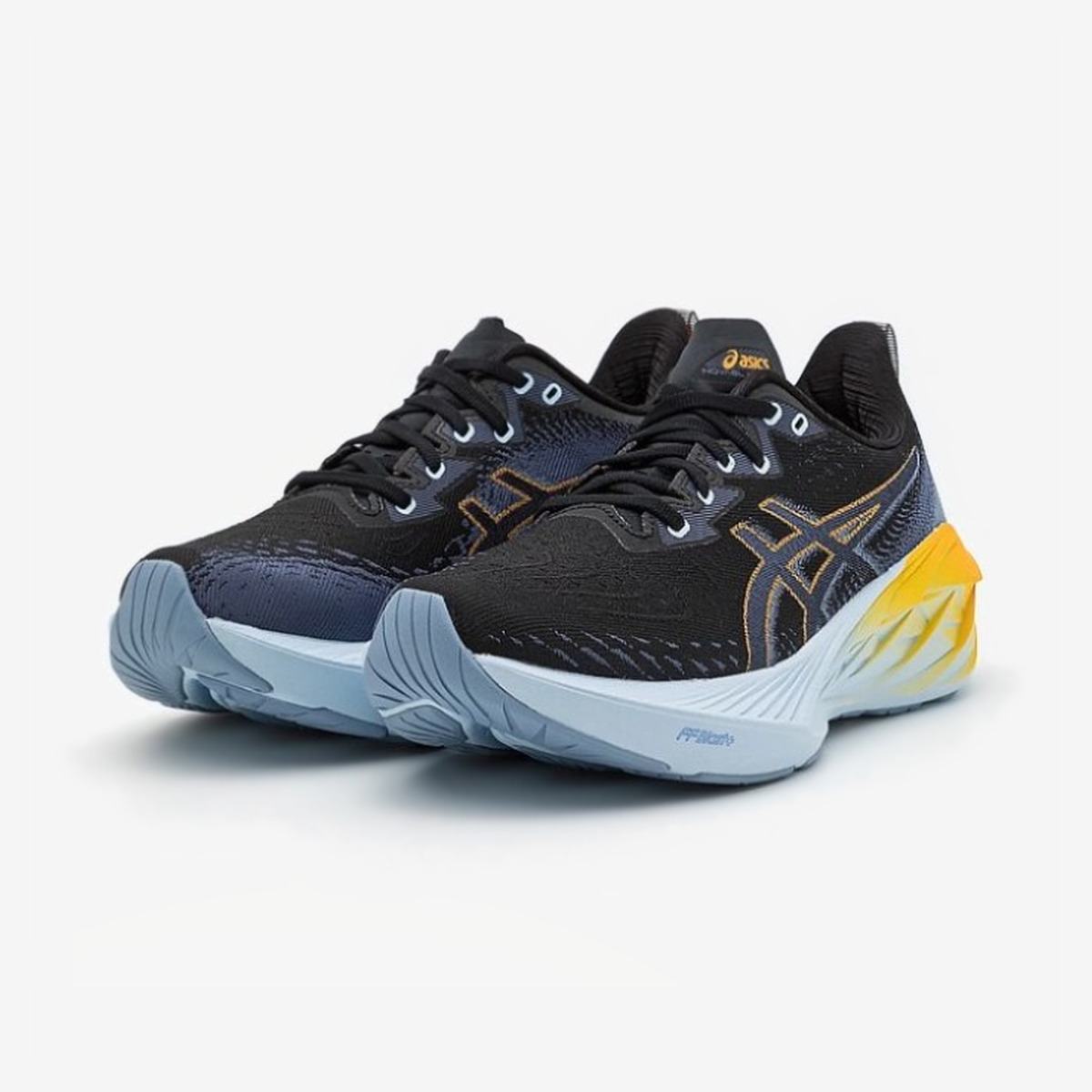 Buty Asics Novablast 4 Czarny, granatowy 1011B693-001
