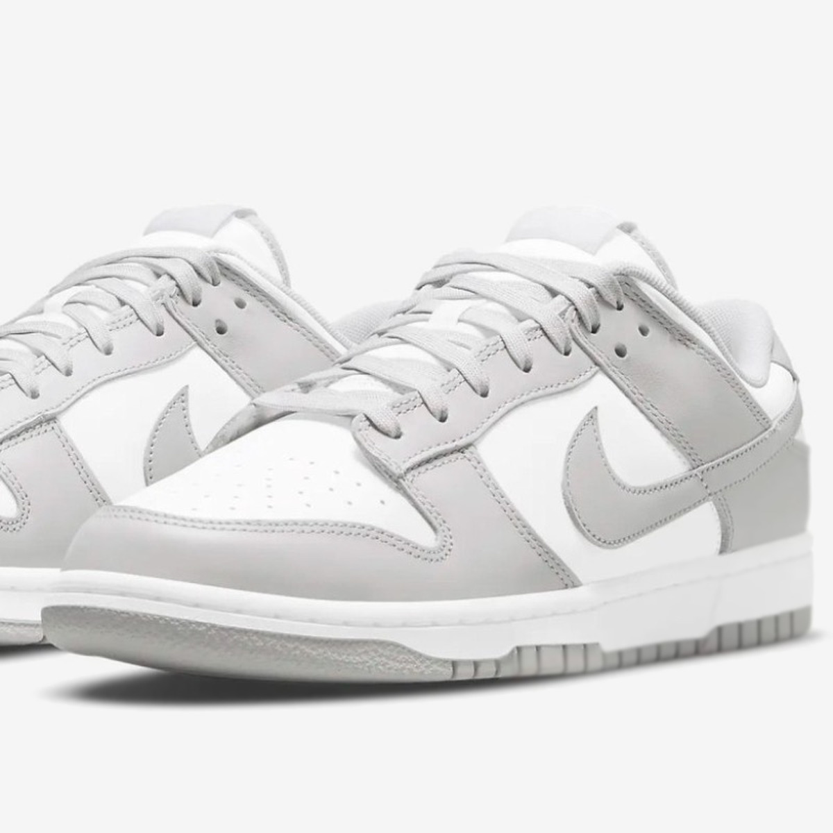 Buty Nike Dunk Low Retro Szary, biały Photon Dust DD1503-103