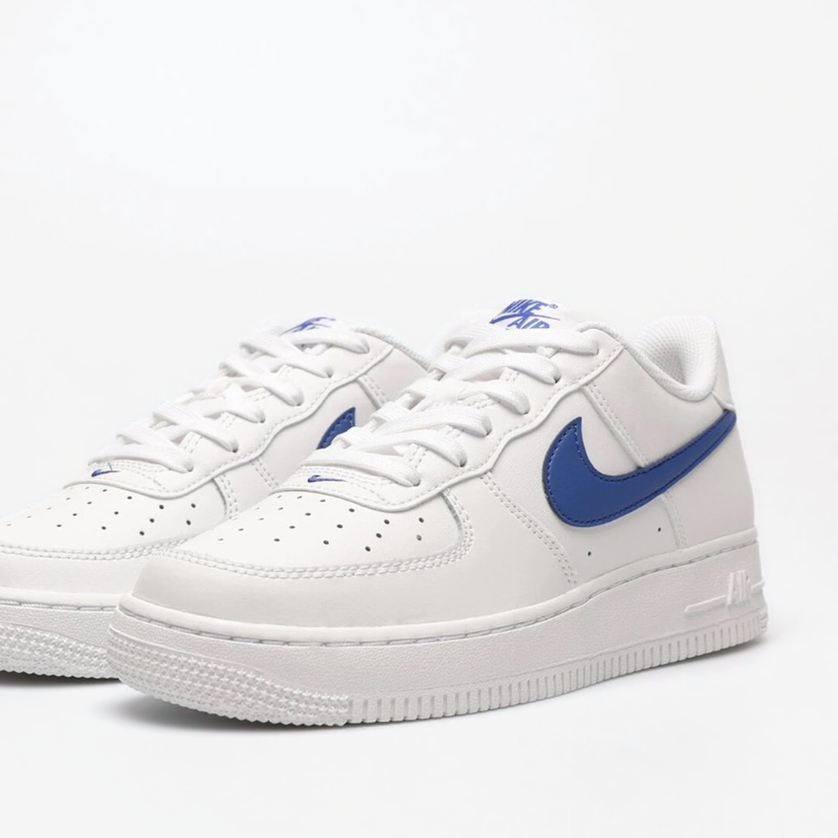 Buty Nike Air Force 1 Niebieski, biały White Hyper Royal DV7762-103