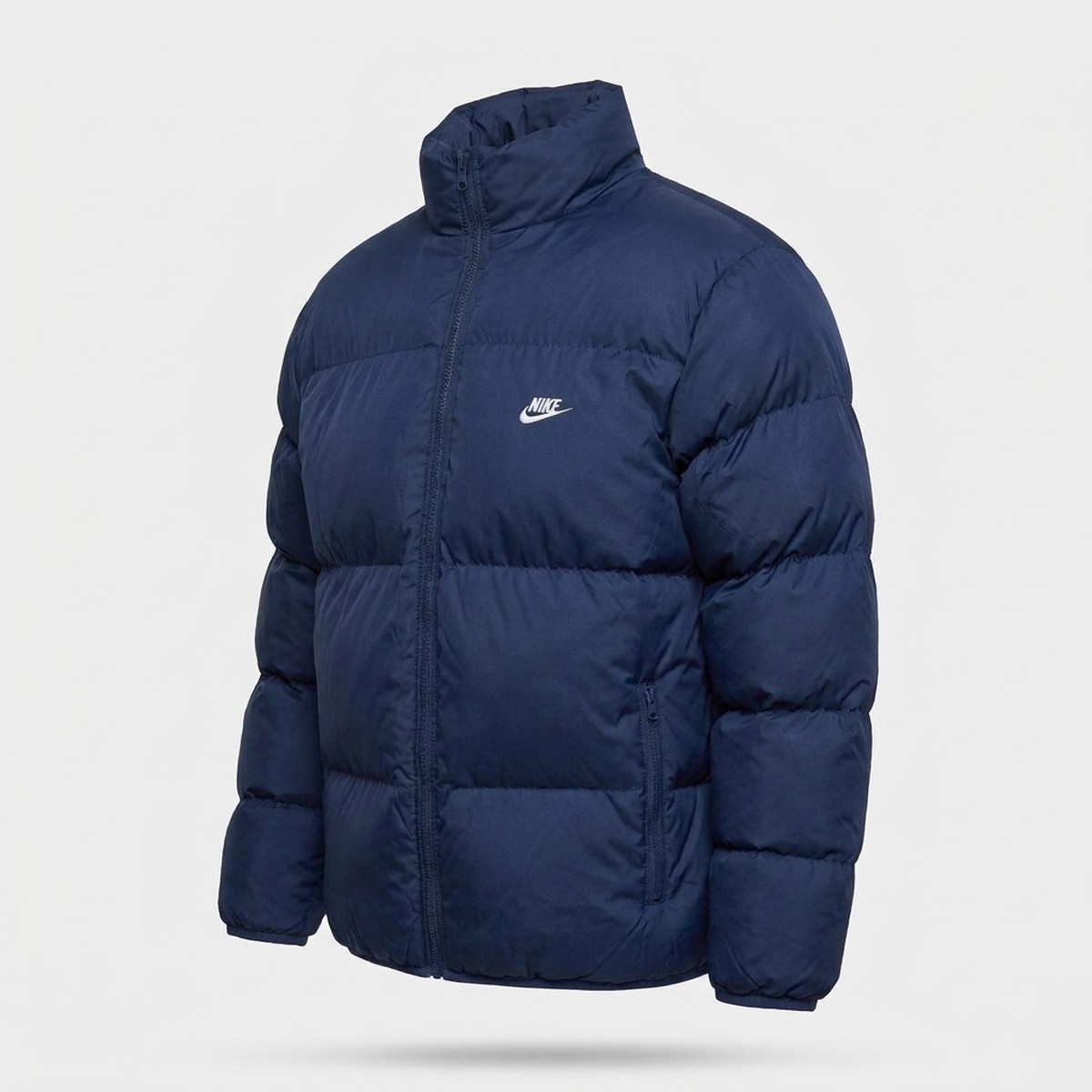 Kurtka męska Nike Sportswear Club Puffer Jacket Therma-FIT Midnight Navy White granatowa FB7369-410
