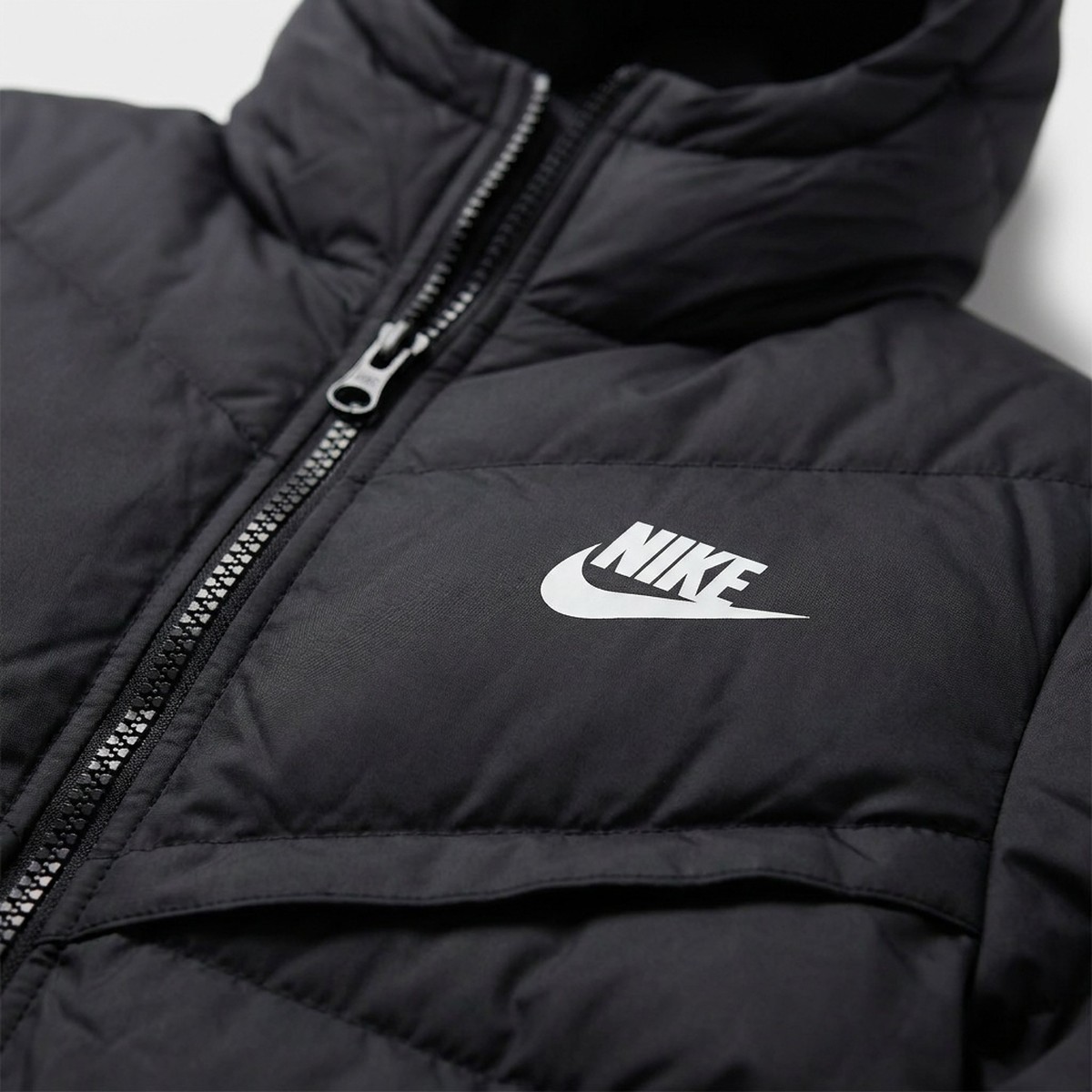 Kurtka męska Nike Sportswear Windrunner Down-Fill Hooded Parka Black White czarna FB8180-010