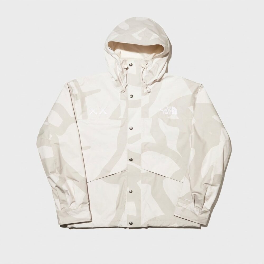 Kurtka unisex The North Face Mountain Jacket Retro 1986 x KAWS White Camo biało-beżowa NF0A7WLW8K3
